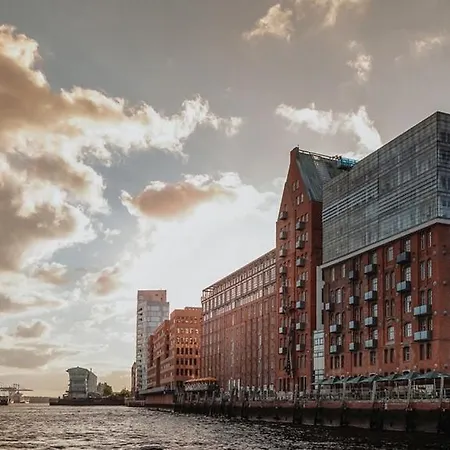 GINN Hotel Hamburg Elbspeicher