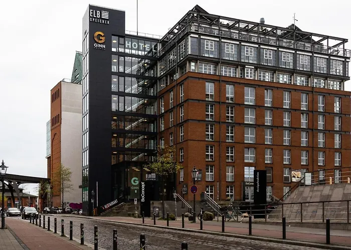 Ginn Elbspeicher Hotel 4*