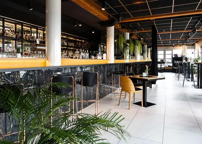 Hotel Ginn Elbspeicher 4*